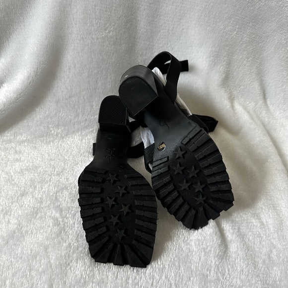 Jessica Simpson Kielne High Heel Sandal - Picture 4 of 7